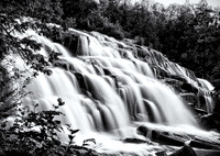 Bond Falls