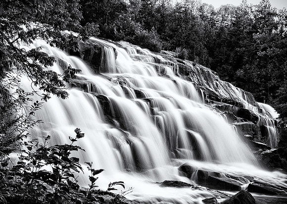 Bond Falls